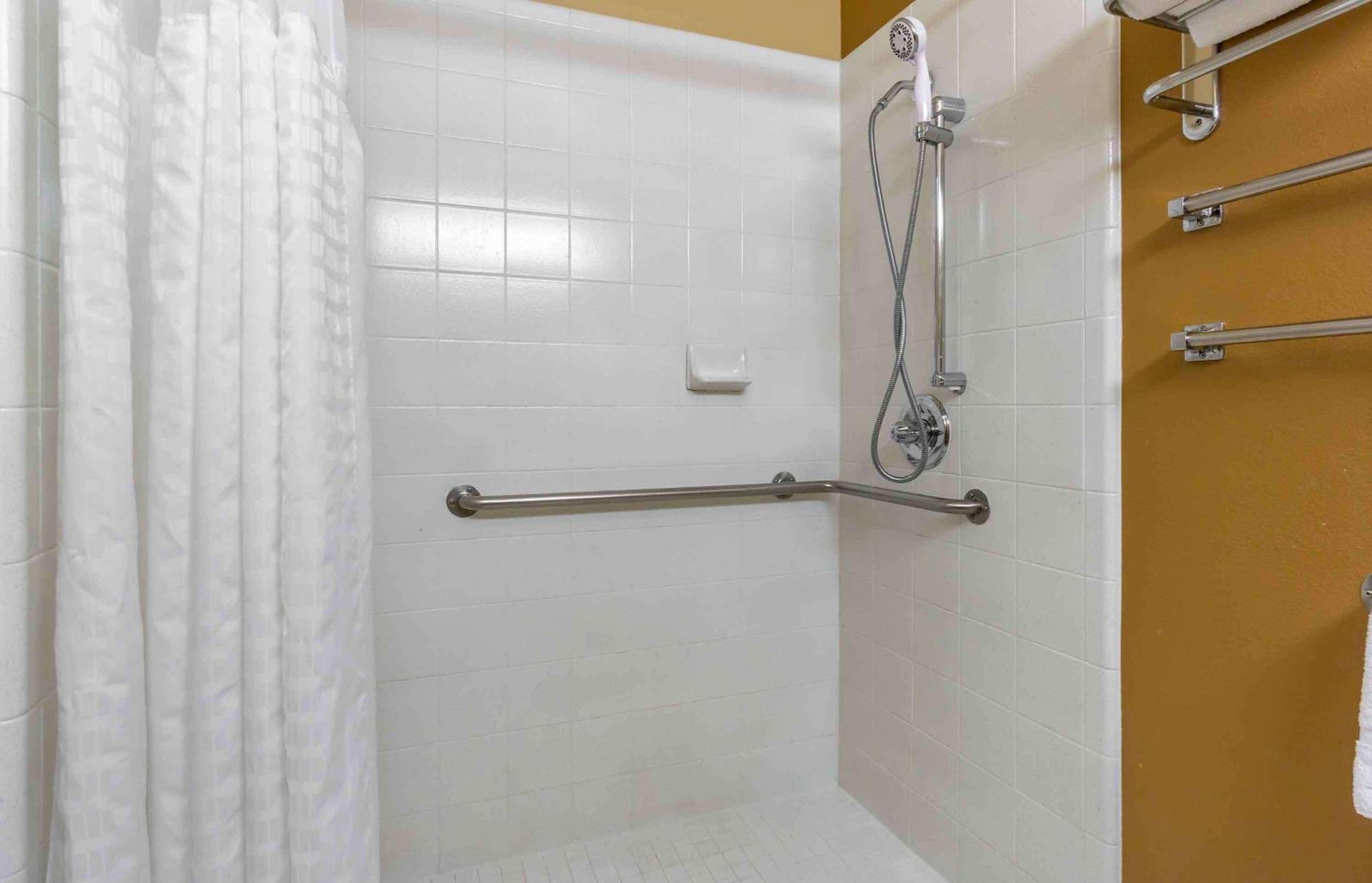 Extended Stay America Suites - Seattle - Bellevue - Factoria Exterior photo